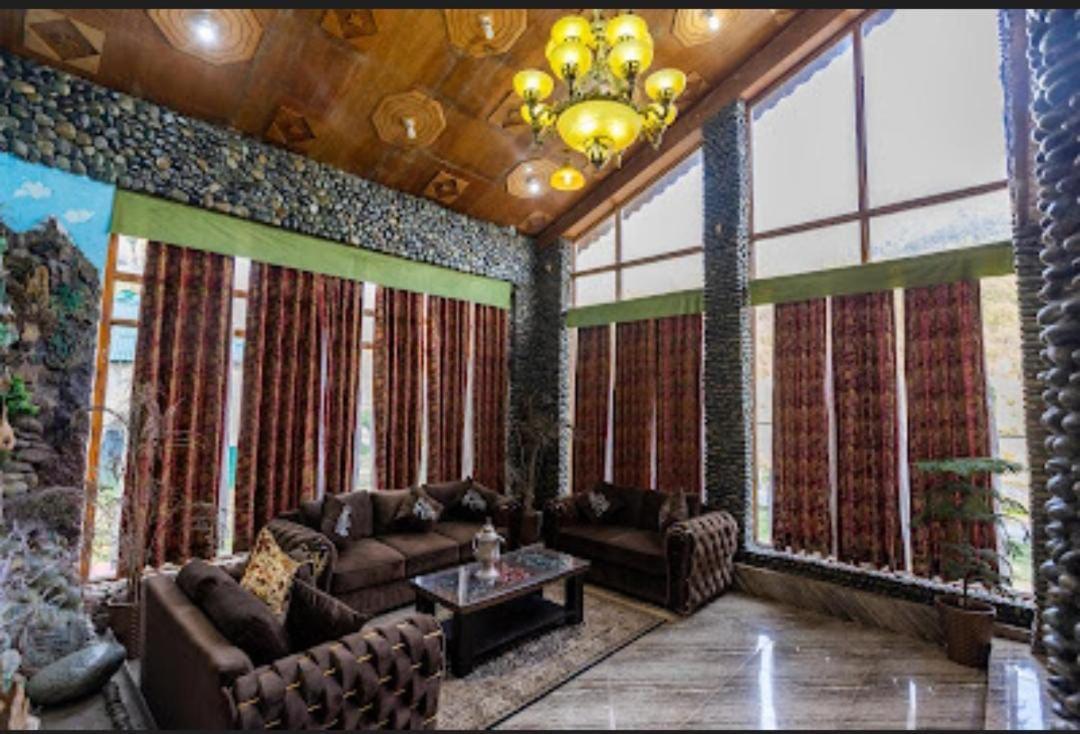 Sojourn Cottages Pahalgam Exterior photo